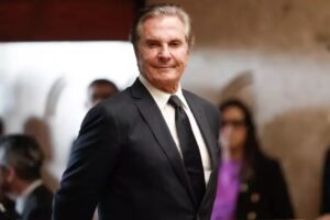 El expresidente brasileño Fernando Collor de Mello es detenido por un delito de corrupción - AlbertoNews