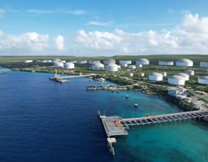 El magnate Harry Sargeant frena sus inversiones en la refinería de Curazao por las sanciones de Trump contra Venezuela
