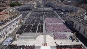 En un histórico funeral, miles de fieles despidieron al papa Francisco, el jesuita que cambió la Iglesia