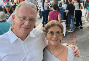 Esposa de Perkins Rocha envió sentido mensaje tras ocho meses de detención arbitraria
