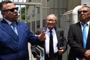 "Esto pone a prueba la justicia de El Salvador": dice abogado de venezolanos en el Cecot