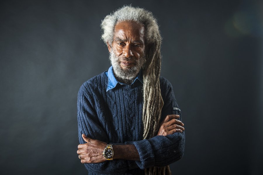 Fallece Max Romeo, leyenda del reggae jamaiquino, a los 80 años - AlbertoNews