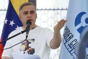 Fiscal Saab anunció investigación por denuncia de niña secuestrada por EEUU