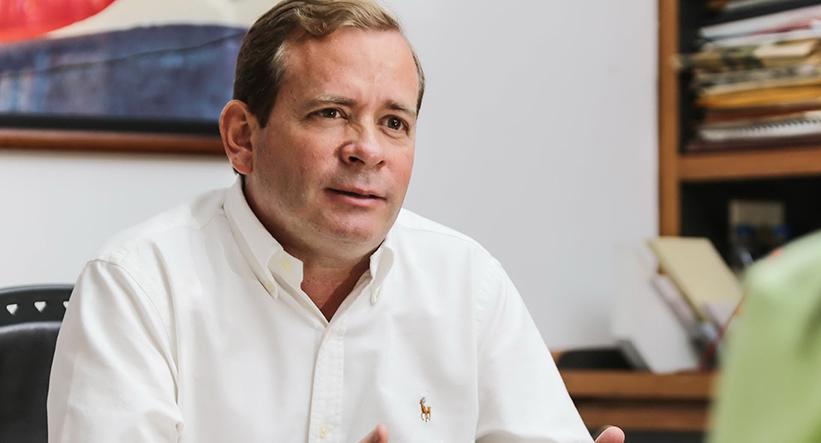 JUAN PABLO GUANIPA Gustavo Petro Roberto Abdul
