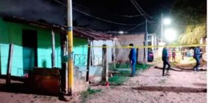 Hombre asesinó a martillazos su pareja e hirió a su hijastra