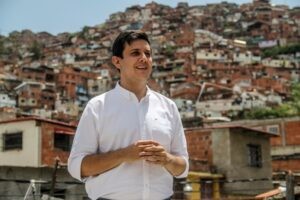 «Venezuela necesita más liderazgos en la calle luchando por el cambio»: Jesús Armas ante líderes en el exilio