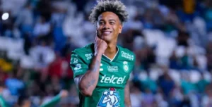 Jhonder Cádiz vuelve a marcar