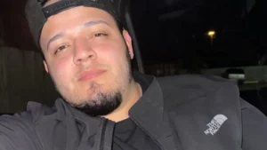 La Casa Blanca asegura que el salvadoreño deportado "por error" por el gobierno de Trump a la megacárcel de Bukele nunca volverá a vivir en EE.UU. - AlbertoNews