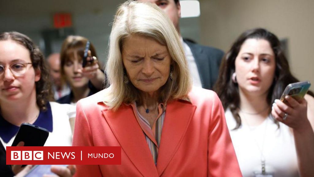 La alarmante declaración de la senadora republicana Lisa Murkowski sobre el gobierno de Trump: "Todos tenemos miedo"