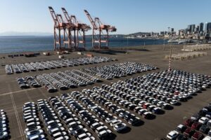 La economía de EEUU se contrajo en el primer trimestre por las medidas de Trump