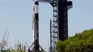 La empresa de Elon Musk SpaceX lanzó con éxito el cohete Fram2