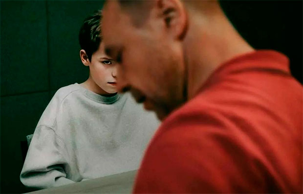 La serie Adolescencia se difundirá en las escuelas secundarias británicas