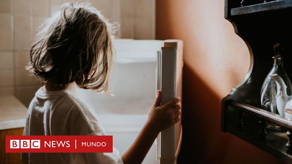 Las cifras que muestran que un tercio de los niños vive en la pobreza en Reino Unido, la sexta economía del mundo (y por qué se espera que aumente)