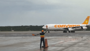 Llegó a Venezuela avión con 174 deportados de EEU.U.