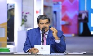 Maduro firmará un decreto de emergencia económica para proteger a Venezuela