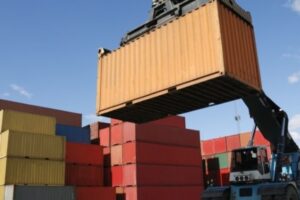Maduro libera 100% de aranceles a Granada para promover exportaciones de ese país hacia Venezuela