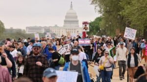 Marchas en decenas de ciudades de Estados Unidos en protesta a los aranceles impuestos por Donald Trump