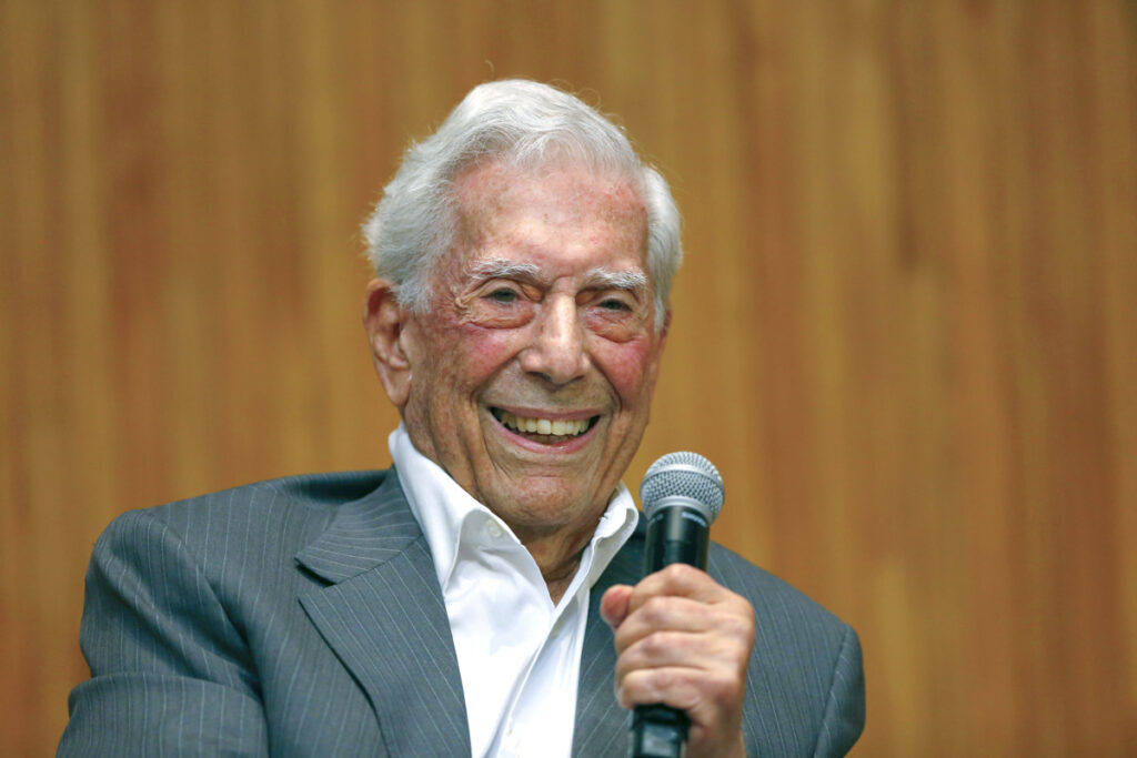 Muerte del gran escritor Mario Vargas Llosa enluta mundo de las letras