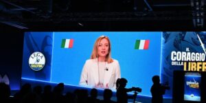 «No estamos de acuerdo con los aranceles de Trump. Italia afronta el momento más difícil desde la posguerra»