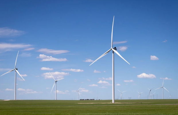 Noruega apuesta a la energía renovable con un muro de turbinas eólicas