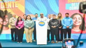 Oficialismo en inicio de campaña: Es una elección para los que creemos en la paz