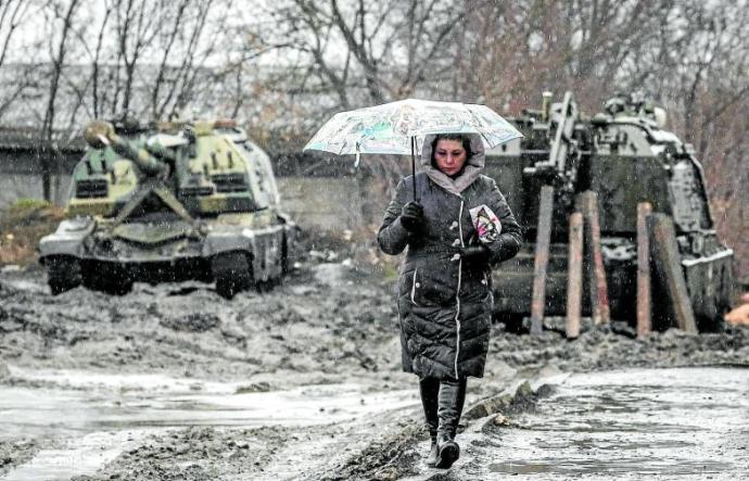 Países bálticos rechazan el plan de paz respaldado por EEUU que cede Crimea a Rusia - AlbertoNews