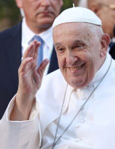 Papa Francisco podría dar el Angelus este domingo
