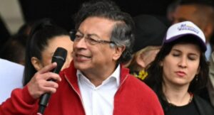 Petro habló de grupo guerrillero que sería responsable de ataque en Huila