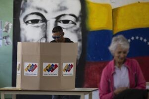 Plataforma Unitaria rechaza llamado a "votar a ciegas" el 25 de mayo