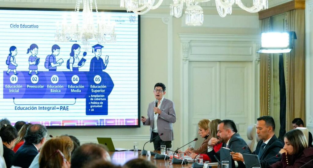Presidencia dejó mensaje curioso mensaje por golpe a consejo de ministros