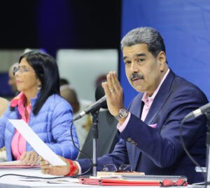 Presidente Maduro: Las bolsas de valores que no caen son las de Venezuela y China - Correo del Orinoco