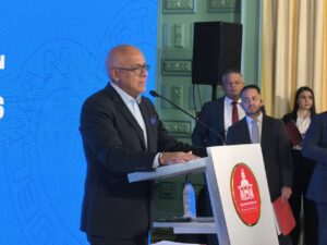 Ratifican a Jorge Rodríguez como vicepresidente de la red parlamentaria de la Mnoal