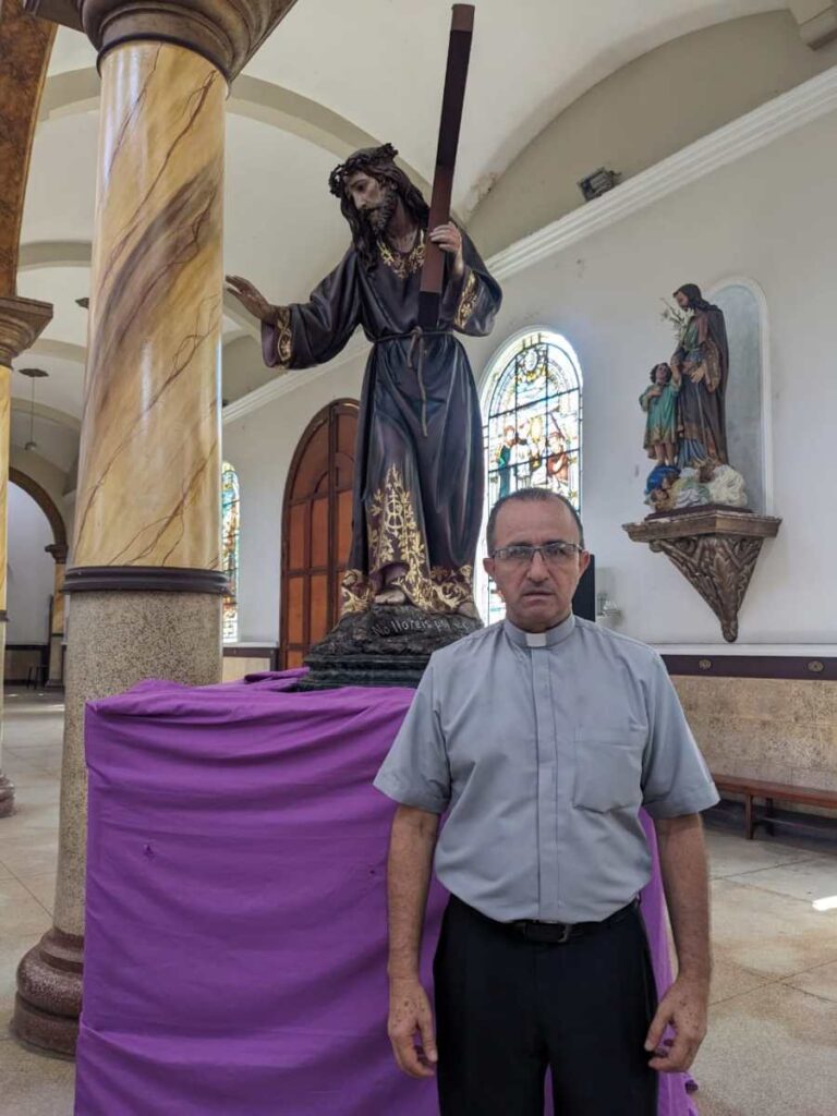 Semana Santa arrancó en frontera con gran presencia de devotos – Diario La Nación
