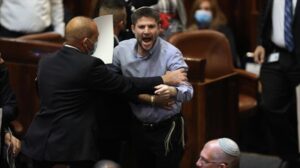 Smotrich quiere que los palestinos abandonen Gaza, Siria "sea dividida" y Hizbulá "desmantelado"
