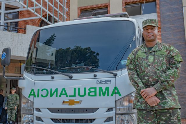Soldado Mancilla, el primer conductor de ambulancia amputado del Ejército Nacional
