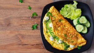 Tortilla 'vaga', la cena fácil y saludable que puedes hacer con pocos ingredientes en cinco minutos