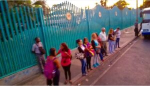 Transportistas en La Guaira proponen aumento del pasaje a 40 bolívares