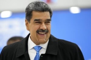 Tremendo fraude en reelección de Noboa en Ecuador