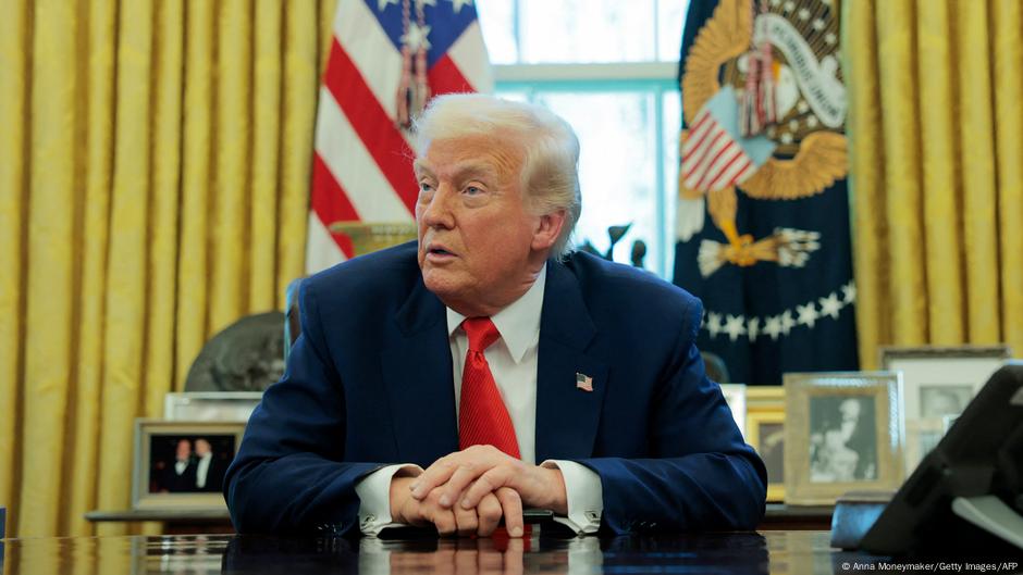 Trump dice que ahora "la pelota está en la cancha de China" – DW – 15/04/2025