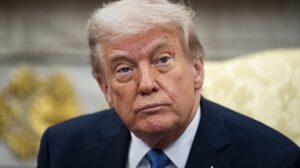 Trump es el presidente con la aprobación más baja en siete décadas, según encuestas