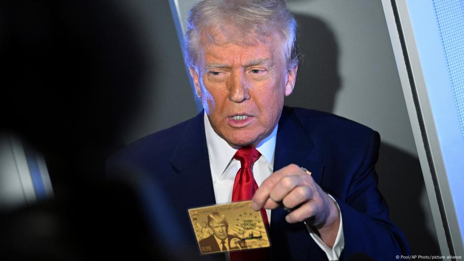 Trump presenta "visa de oro" por cinco millones de dólares – DW – 04/04/2025