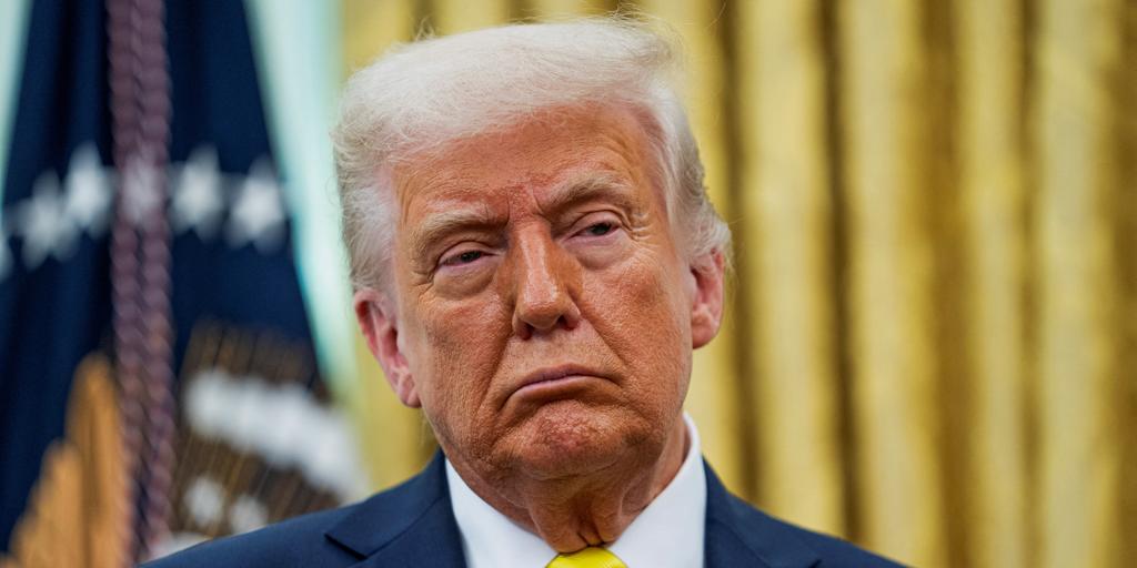 Trump ve «entusiasmo» pero dice que EE.UU. se saldrá de las conversaciones sobre Ucrania si no se avanza «rápido»