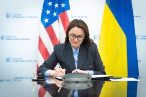 Ucrania y EEUU firman un "memorando de intenciones" que allana el camino para el acuerdo sobre tierras raras