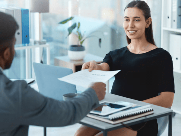 Use la IA para diseñar su hoja de vida | Empleo | Economía