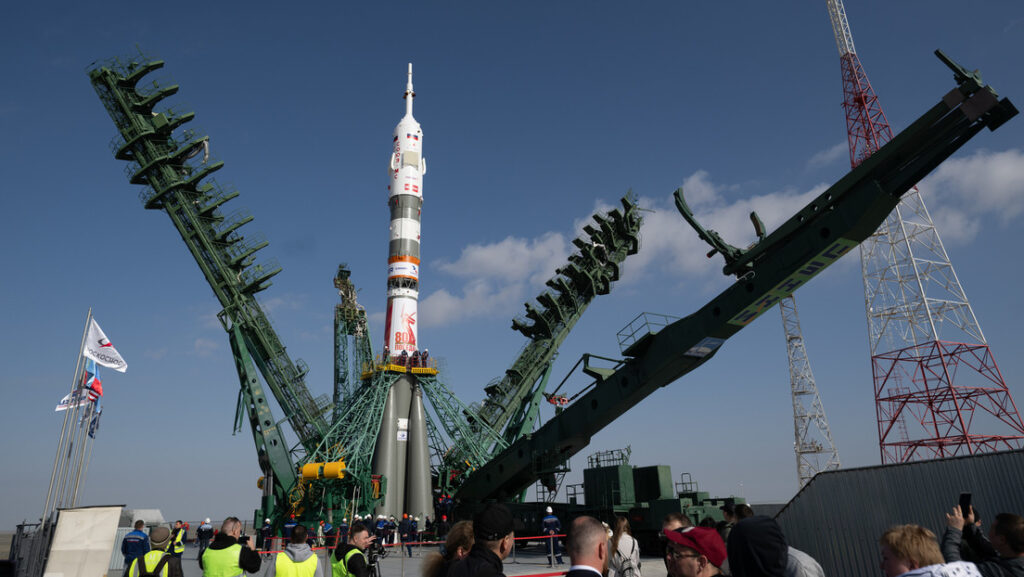 VIDEO: Despega la nave Soyuz MS-27 con una tripulación ruso-estadounidense a la EEI