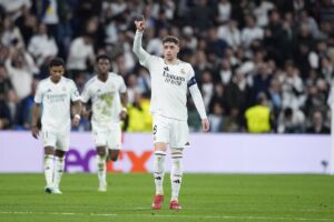 Valverde mantiene vivo en LaLiga al Real Madrid