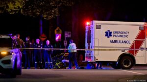 Varios muertos y heridos en atropello masivo en Canadá – DW – 27/04/2025