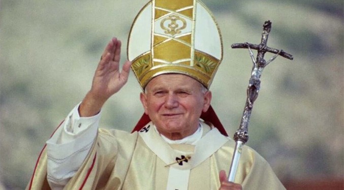 Vaticano conmemora a Juan Pablo II 20 años después de su muerte sin Francisco