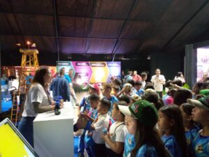 Vicepresidenta Rodríguez inaugura Expoferia Niños Productores en el estado Carabobo - Yvke Mundial