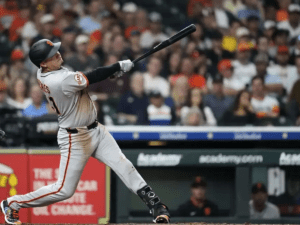 Wilmer Flores fue la chispa en el triunfo de los Gigantes
